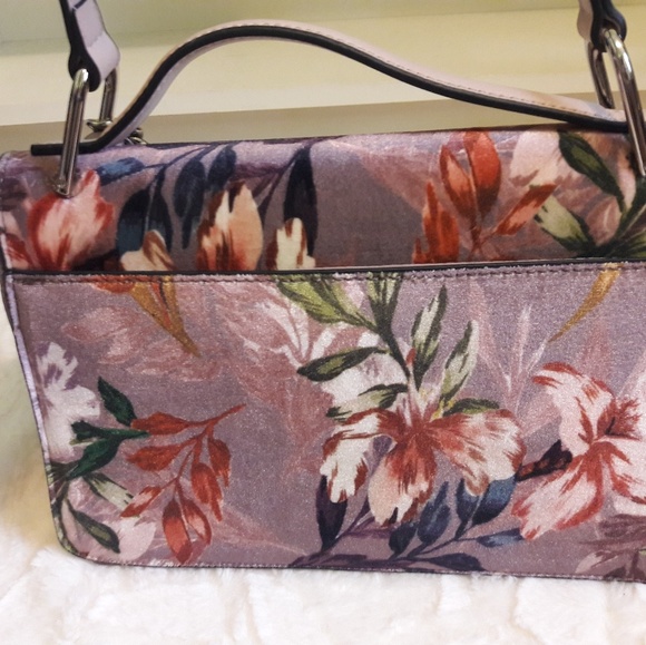 Nine West Shoulder Bag - Picture 4 of 4